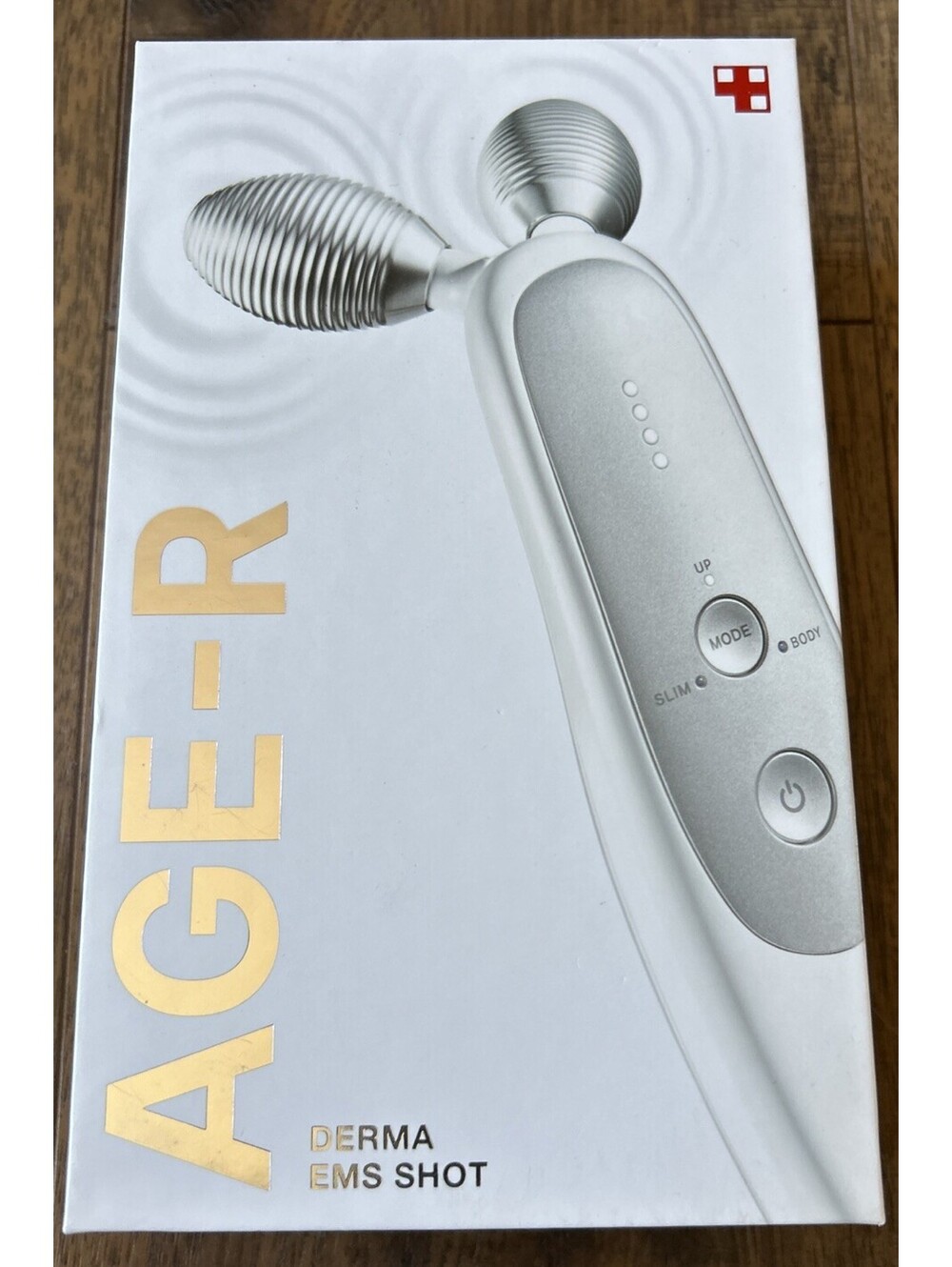 Medicube AGE-R Derma EMS Shot Facial Massager Face & Body Mint Condition W/Stand